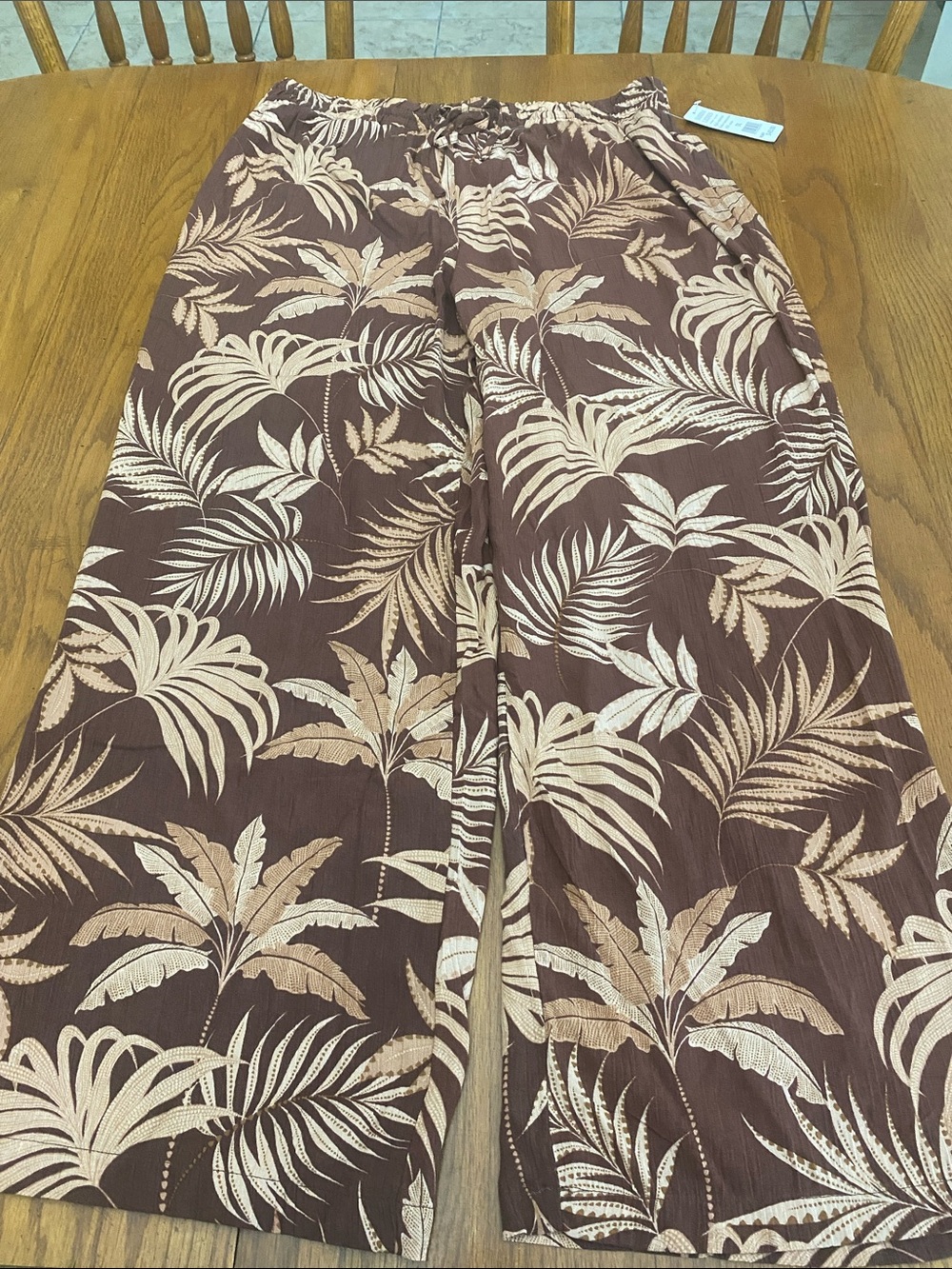 Sabrina Lauren Wide Leg Tropical Leaf Print Pants — Brown/Cream Size 1X